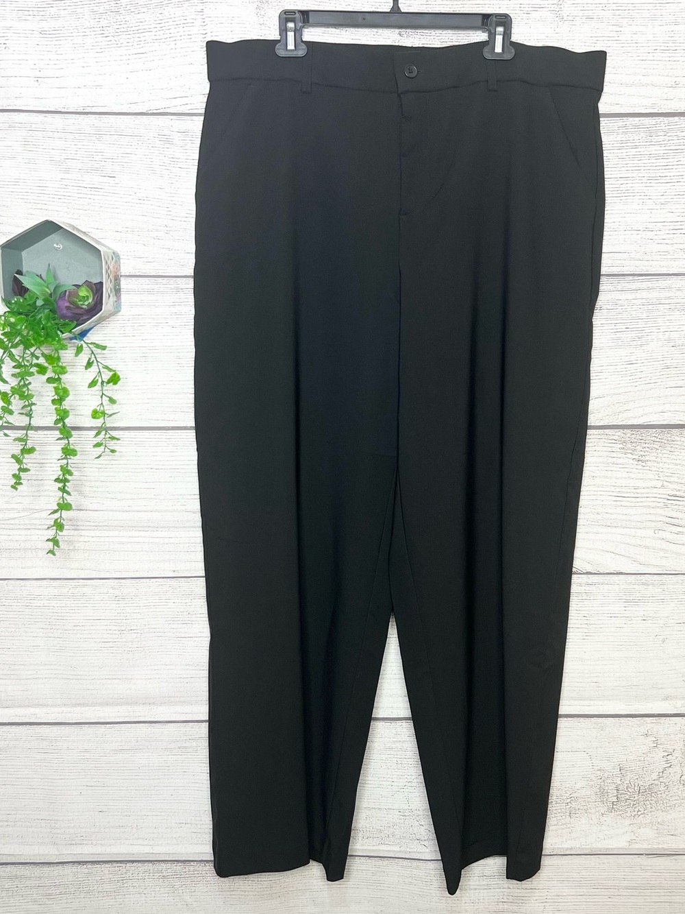 Torrid Studio Black Wide Leg Trouser Pants Size 18R